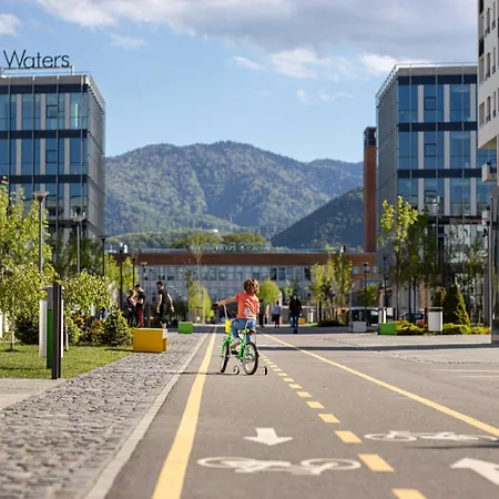 4friendscoresibrasov G Апартаменти