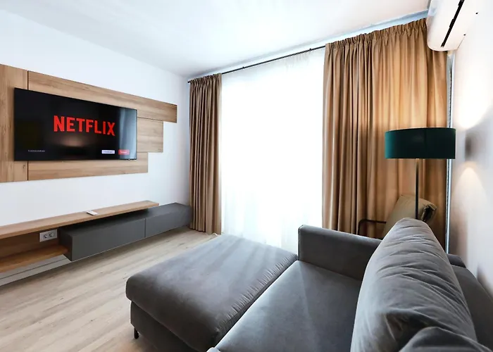 4friendscoresibrasov G Апартаменти *